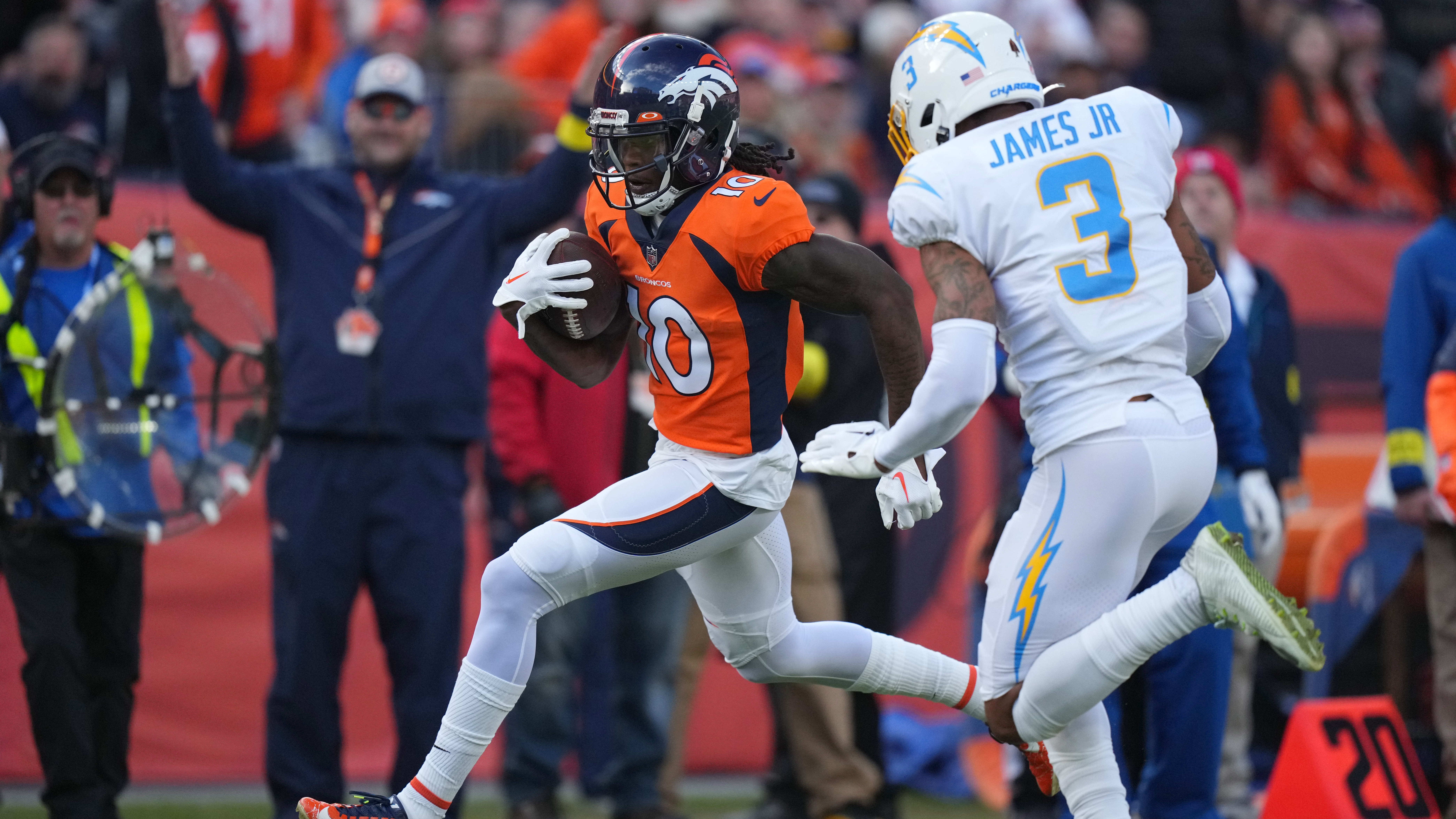 Cowboys interested in Broncos WR Jerry Jeudy?