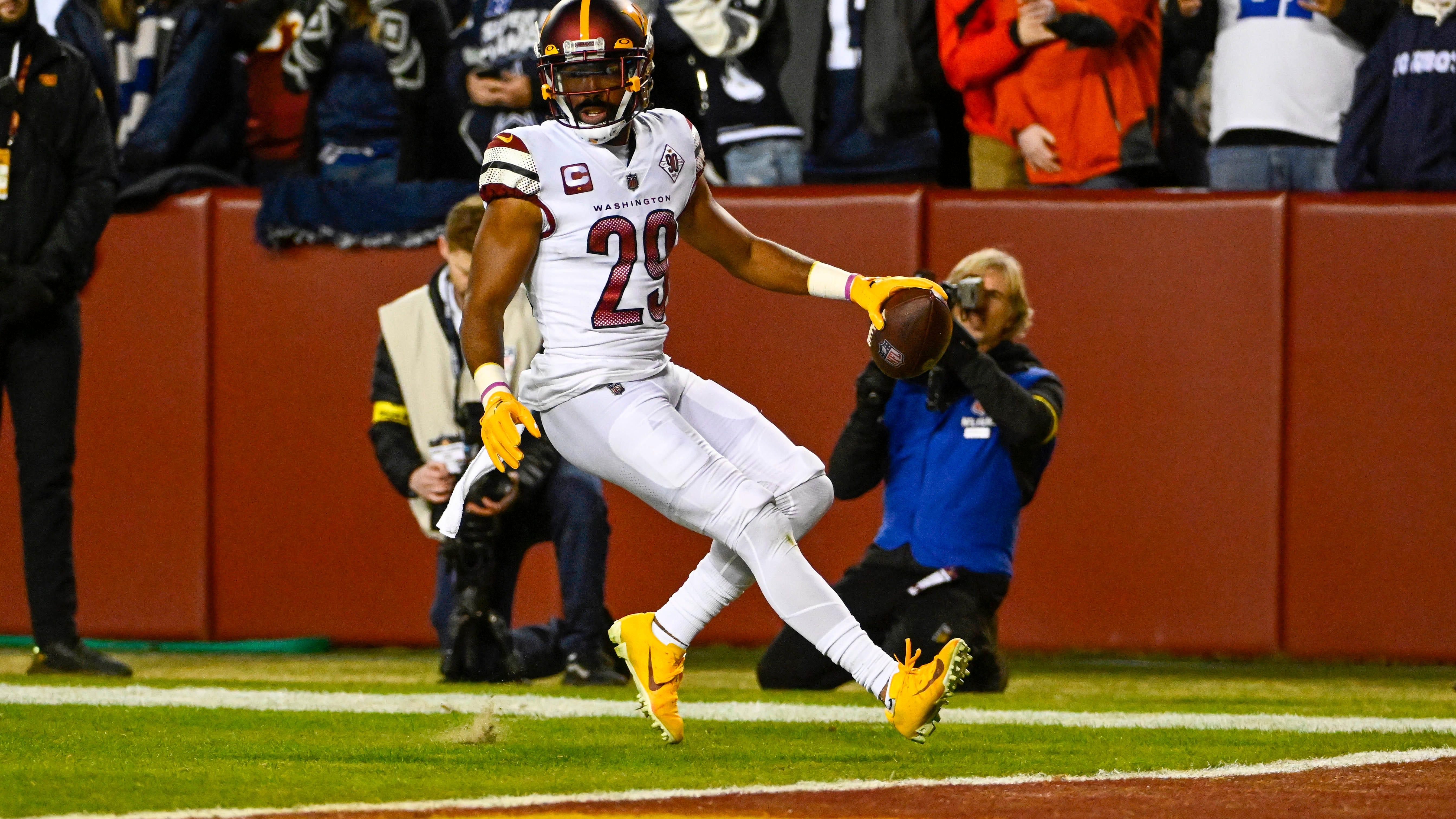 Chris Russell wants Commanders to trade Kendall Fuller after the preseason 'once you see what you have'