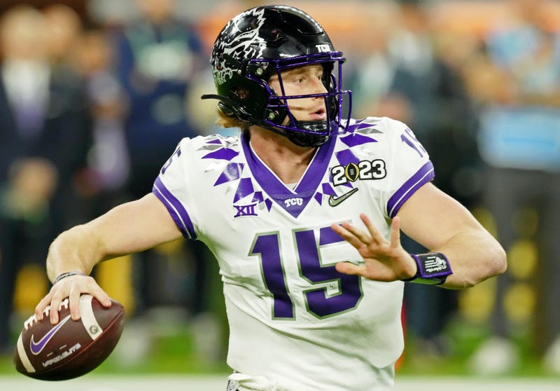 TCU Horned Frogs quarterback Max Duggan (15) looks to pass the ball against the Georgia Bulldogs during the first quarter of the CFP national championship game at SoFi Stadium.