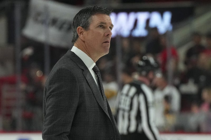 Mike Sullivan look