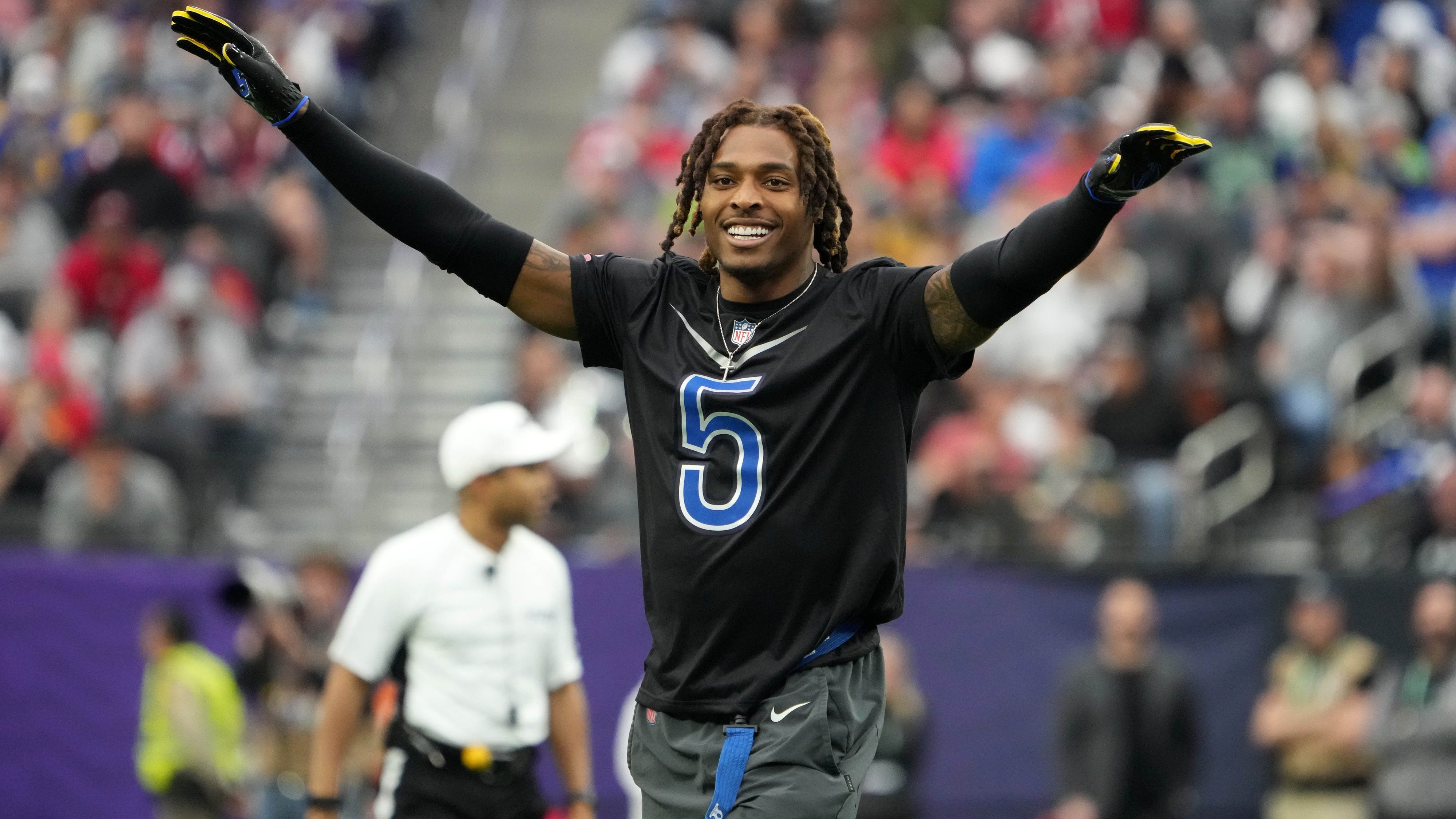 Could Patriots swing a trade for Jalen Ramsey to solve cornerback needs?