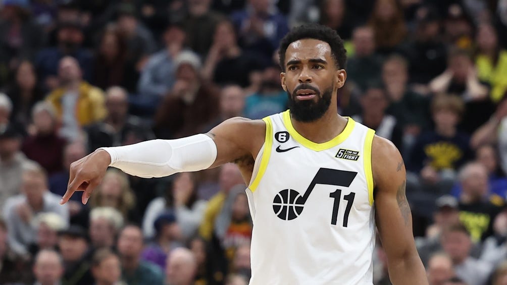 How does Mike Conley change Minnesota's offensive dynamic?