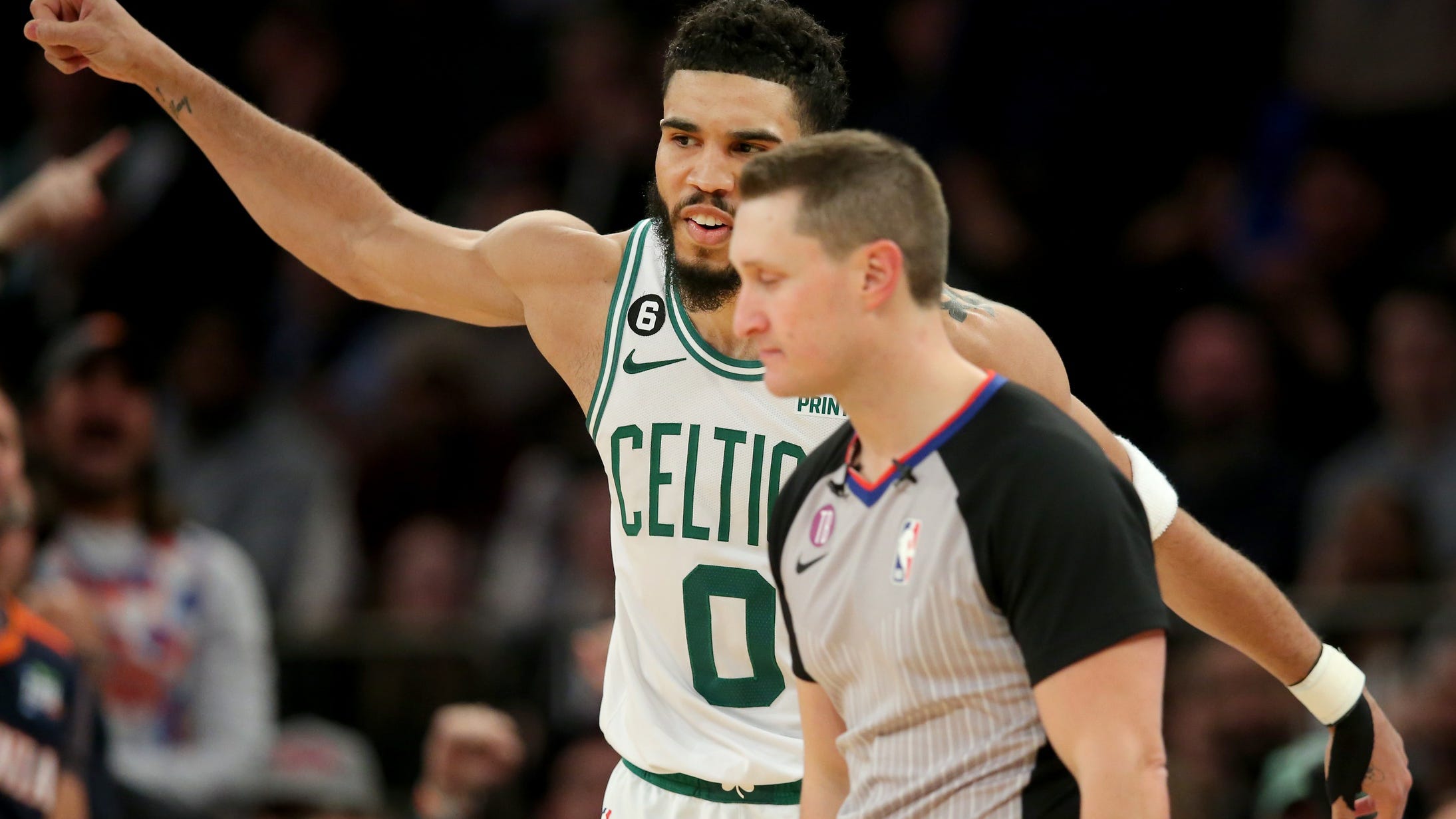 Celtics drop out of first place, Jayson Tatum gets ejected in frustrating loss to Knicks