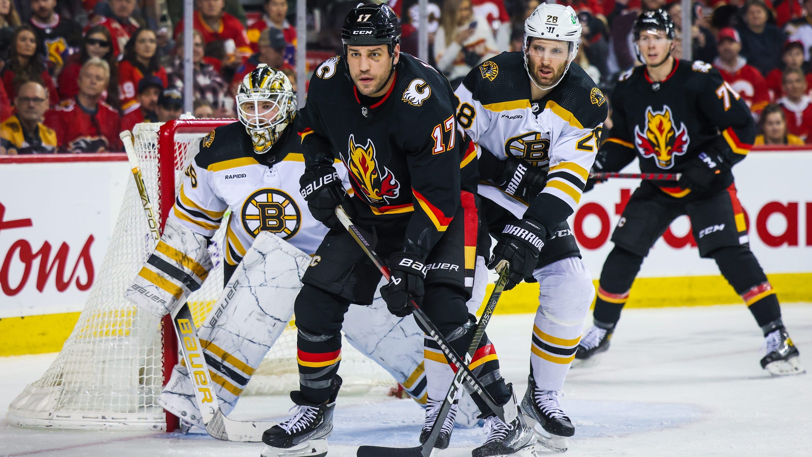 It sounds like a Milan Lucic-Bruins reunion could finally be happening