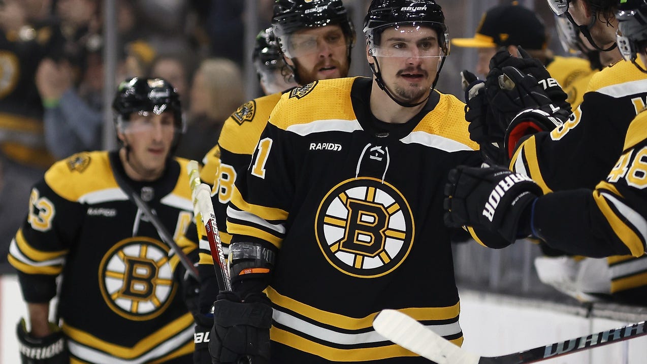 Dmitry Orlov wins league honor in first week with Bruins