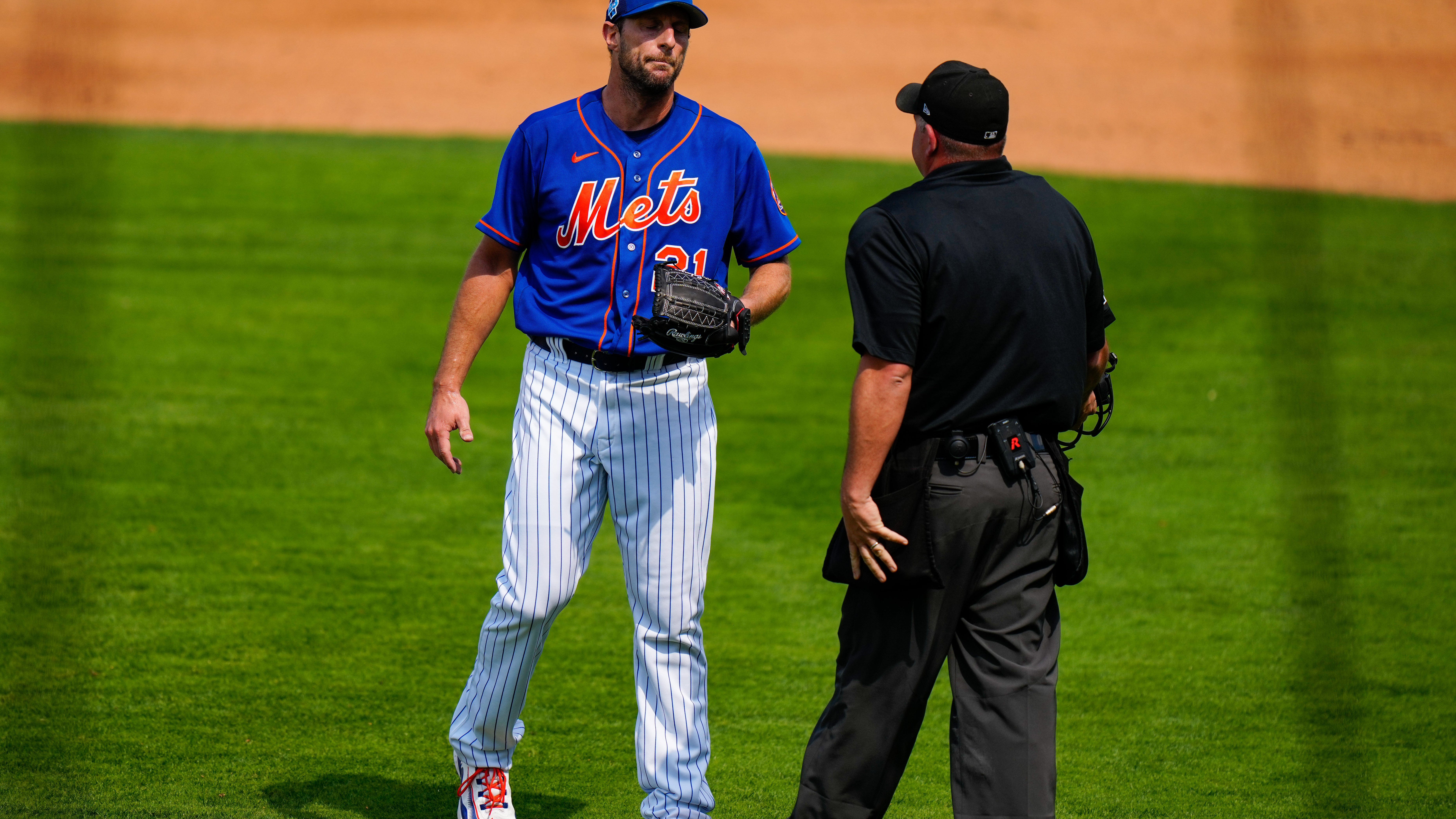 Max Scherzer unravels after quick-pitch balk, pitch clock violation in same inning