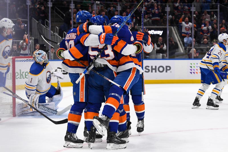 Sabres-Islanders