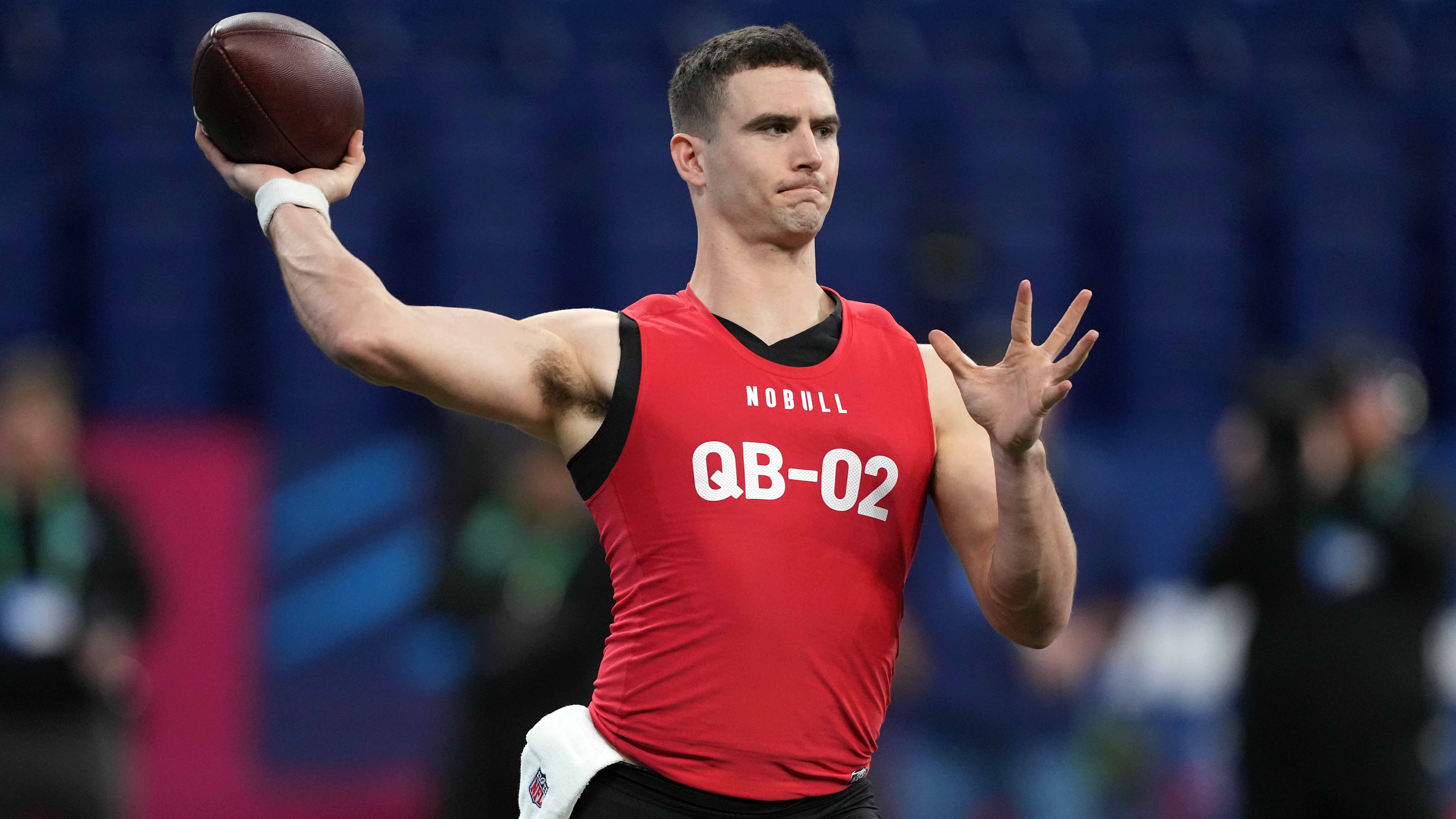 JUNKIES: Who is EB's 'diamond in the rough' quarterback in the 2023 NFL Draft?