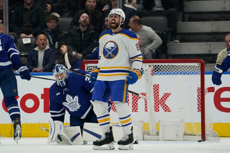 Alex Tuch