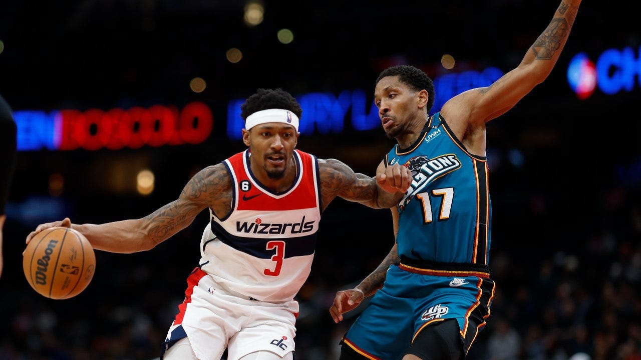 Wizards snap 3-game skid with 117-97 rout of Pistons