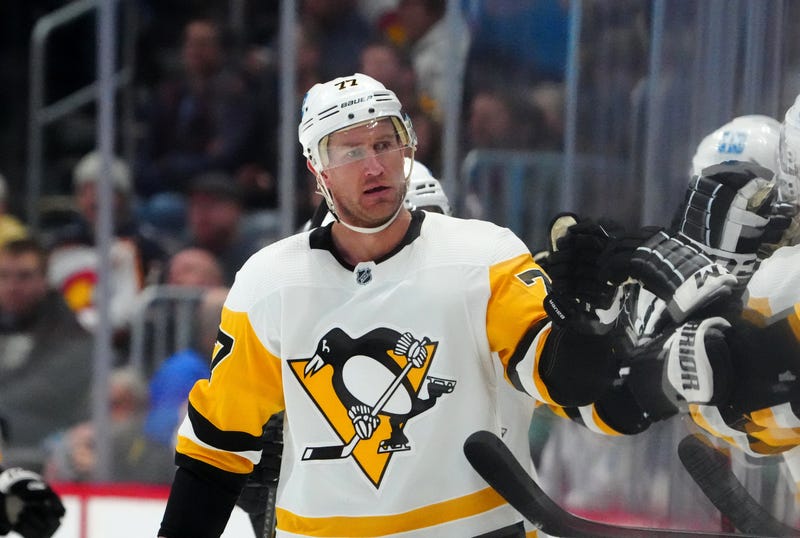 Jeff Carter after scoring