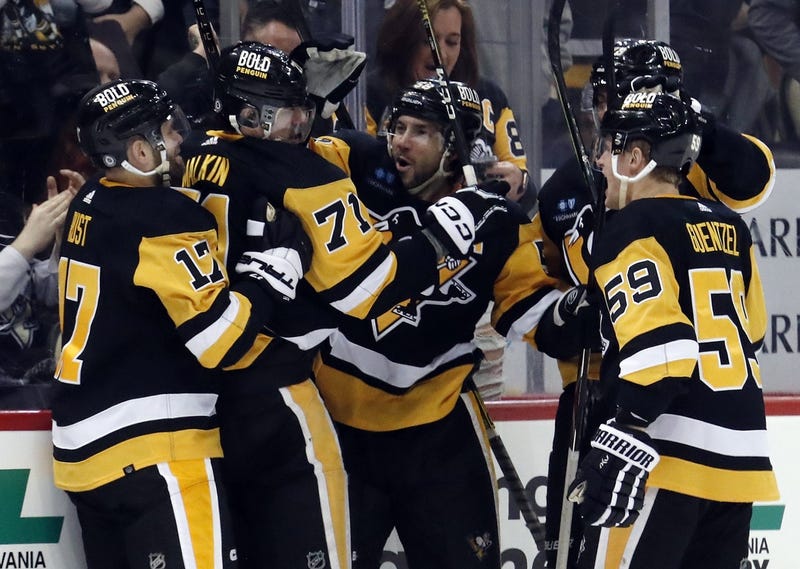 Malkin Guentzel Rust Letang celebrate goal