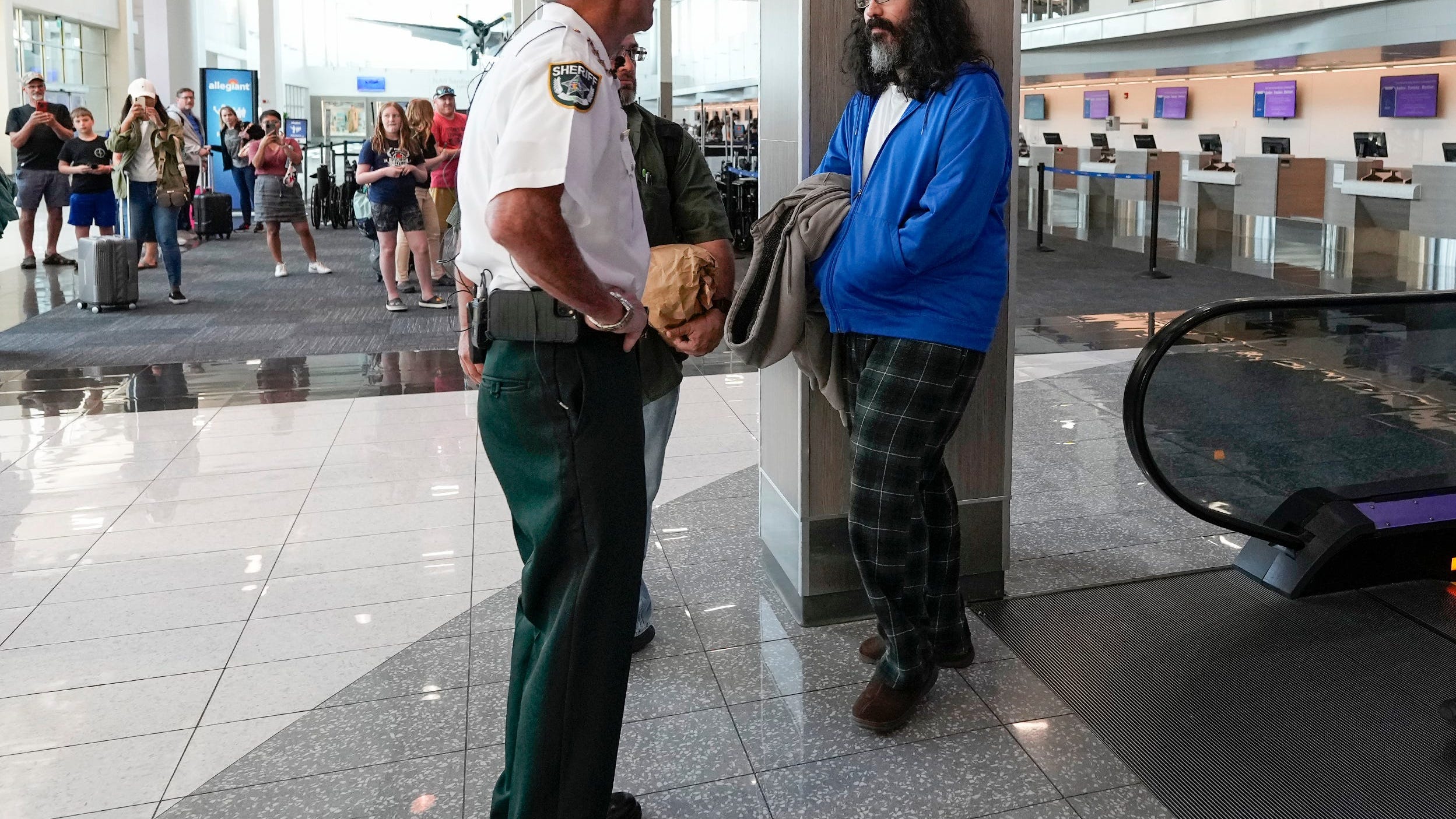 PHOTOS: Florida sheriff confronts NJ man accused of targeting him with death threats online