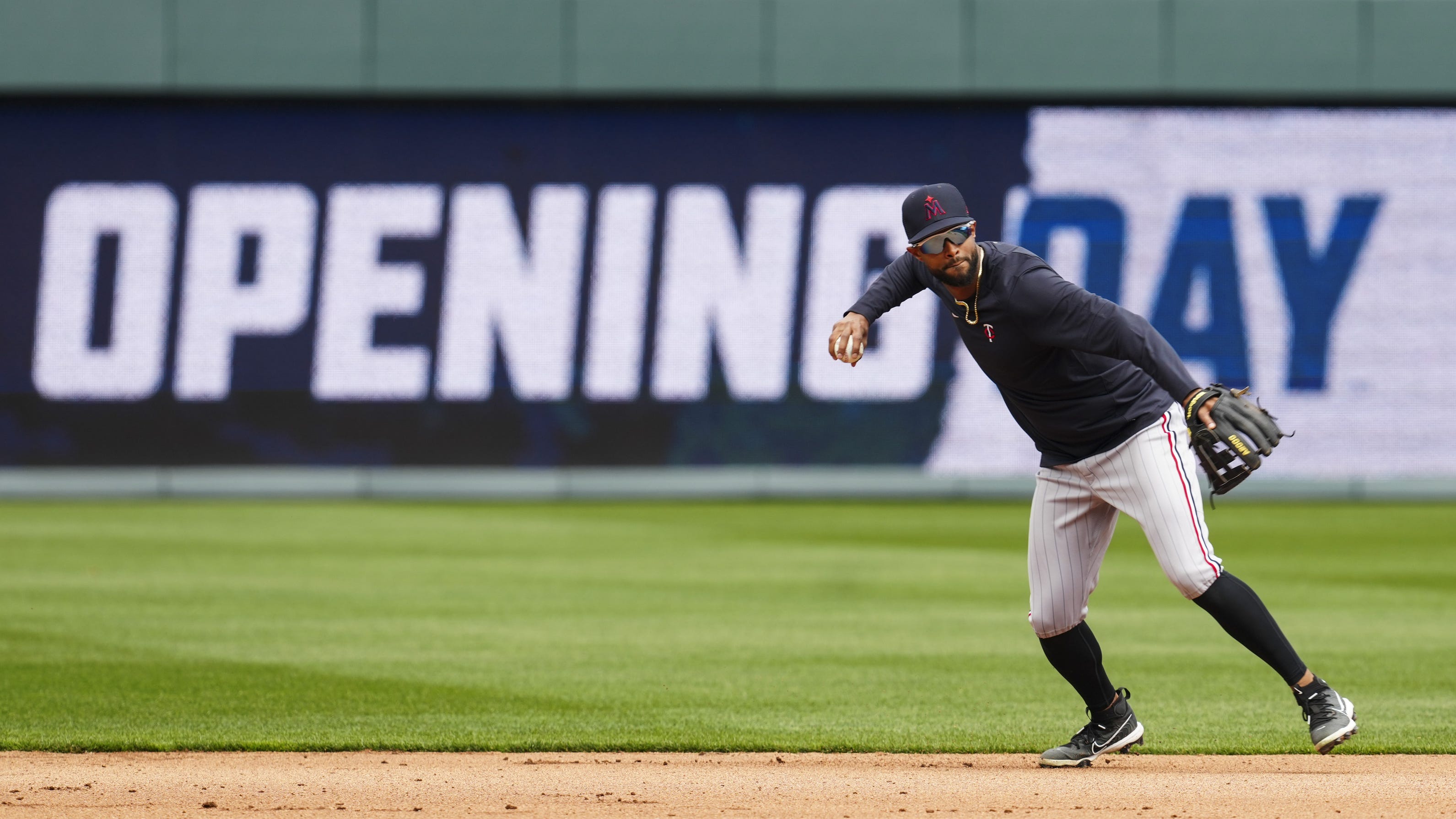 Twins push home opener to Friday due to cold weather