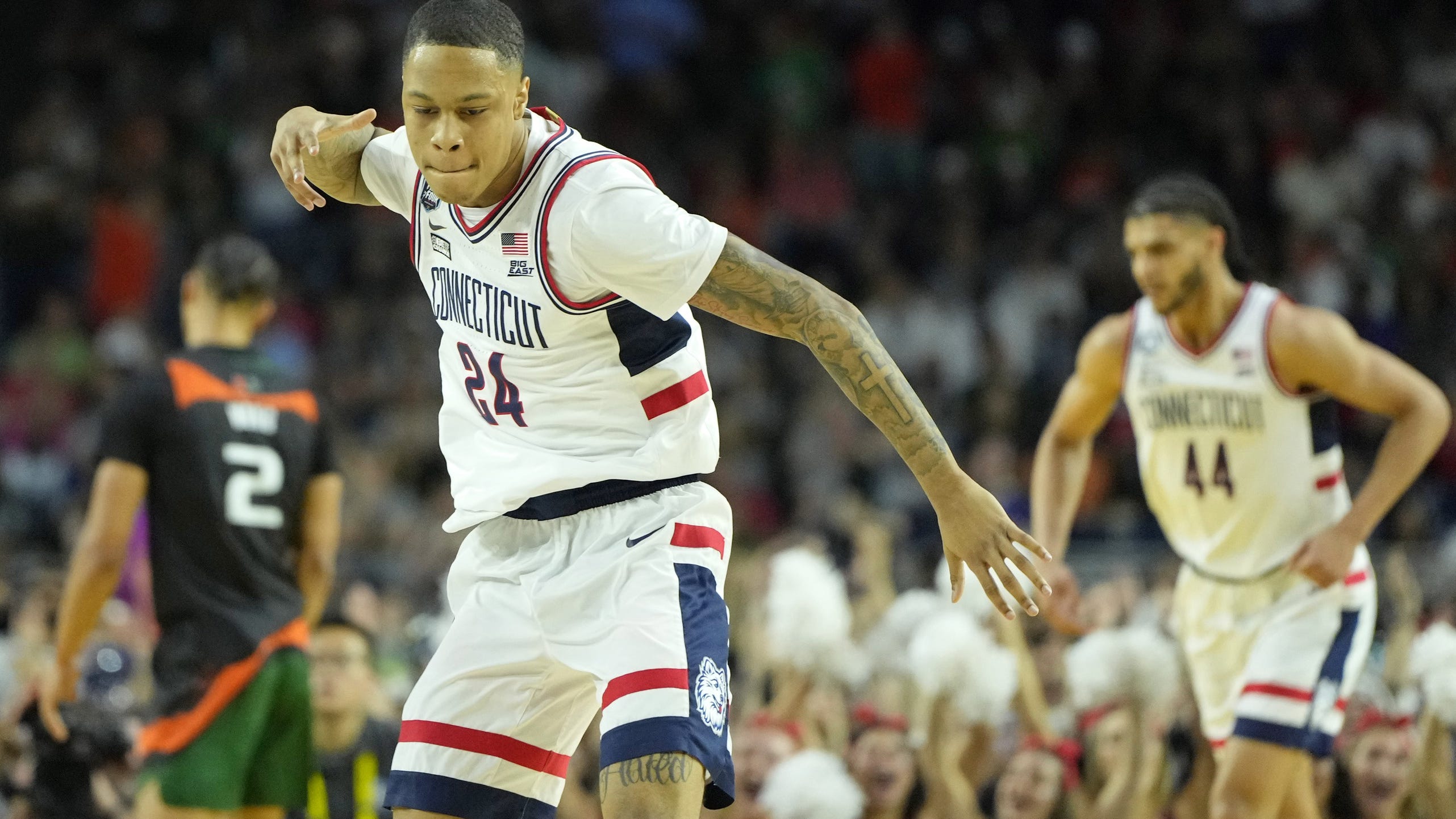 Pelicans stick at No. 14 in NBA Draft, land UConn sharpshooter Jordan Hawkins