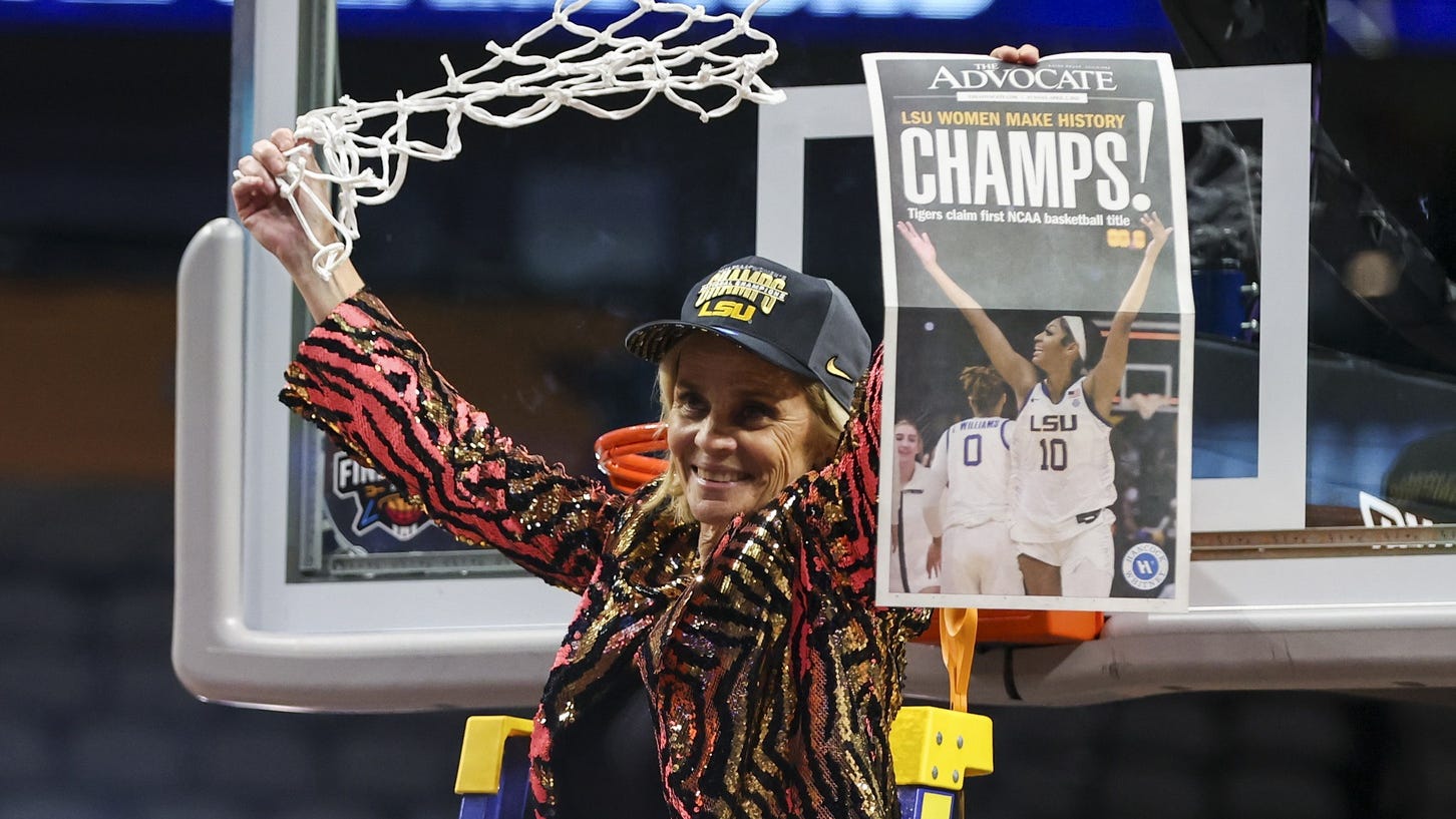 What Kim Mulkey said after delivering on promise of LSU title: 'It does matter being back home'