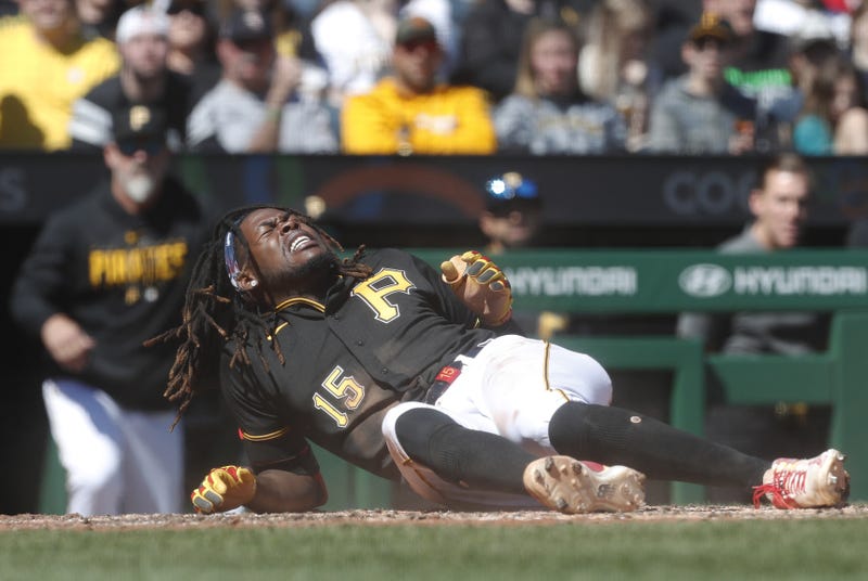 Oniel Cruz injured during slide at home