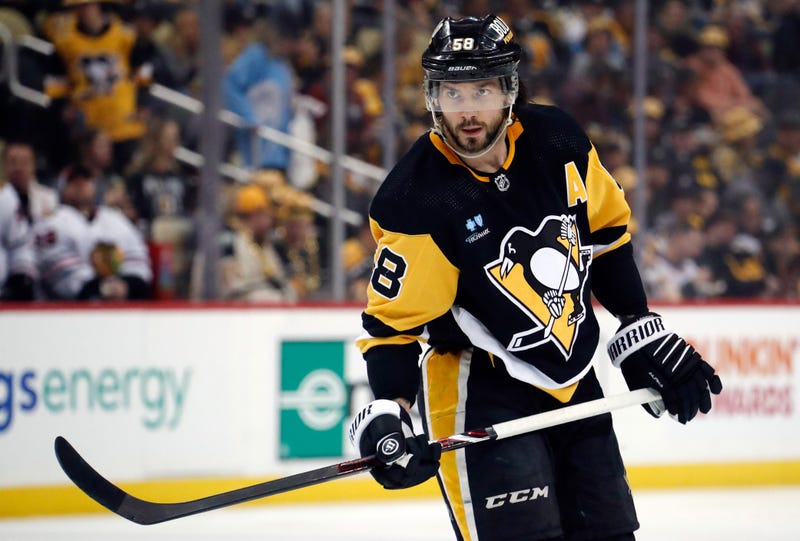 Kris Letang solo on the ice