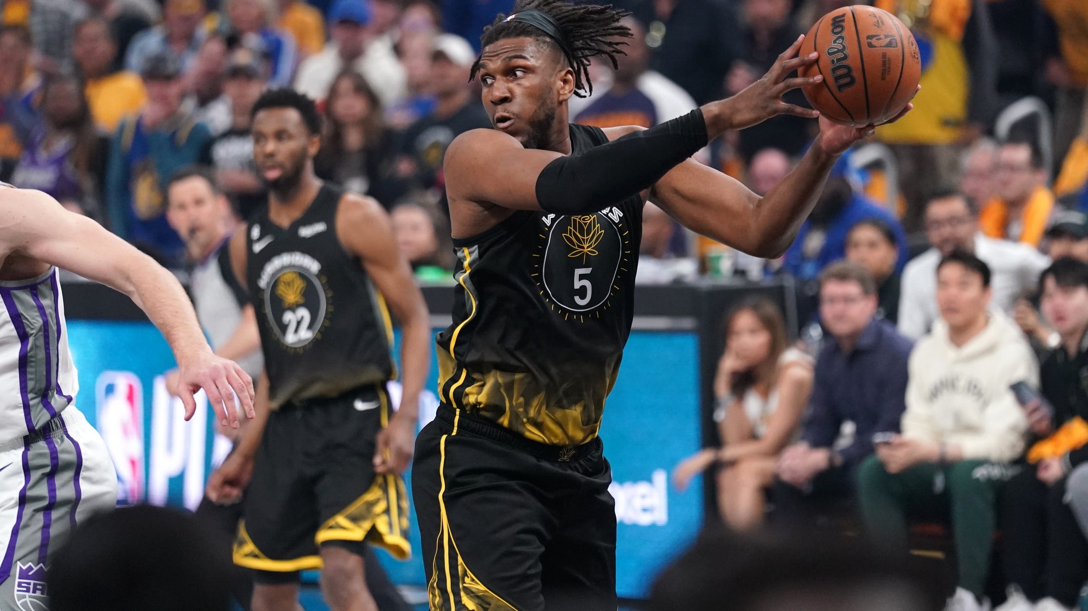 Kevon Looney’s “Rodman-like” Game 3 pushes Warriors past Kings