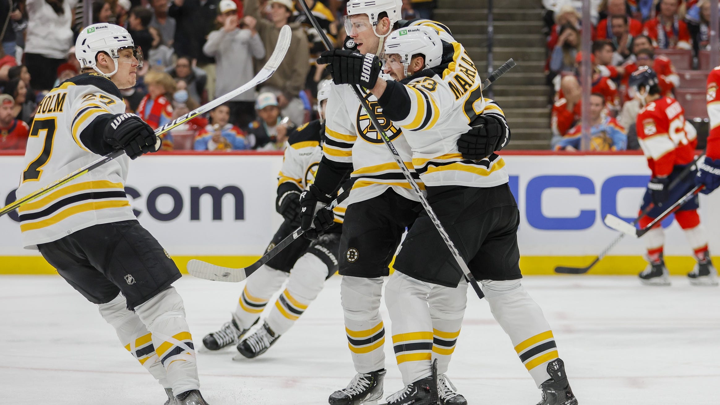 How the Bruins stared down disaster and got a big road win