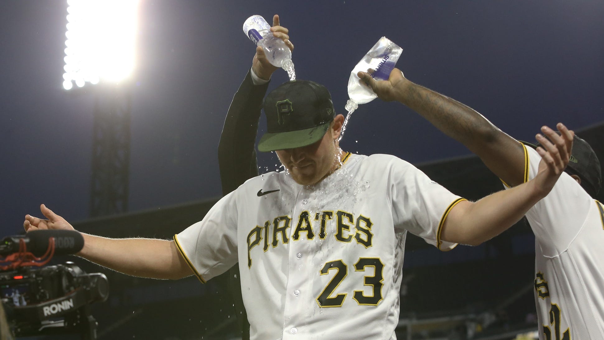 Keller complete game shutout as Bucs snap 7-game slide
