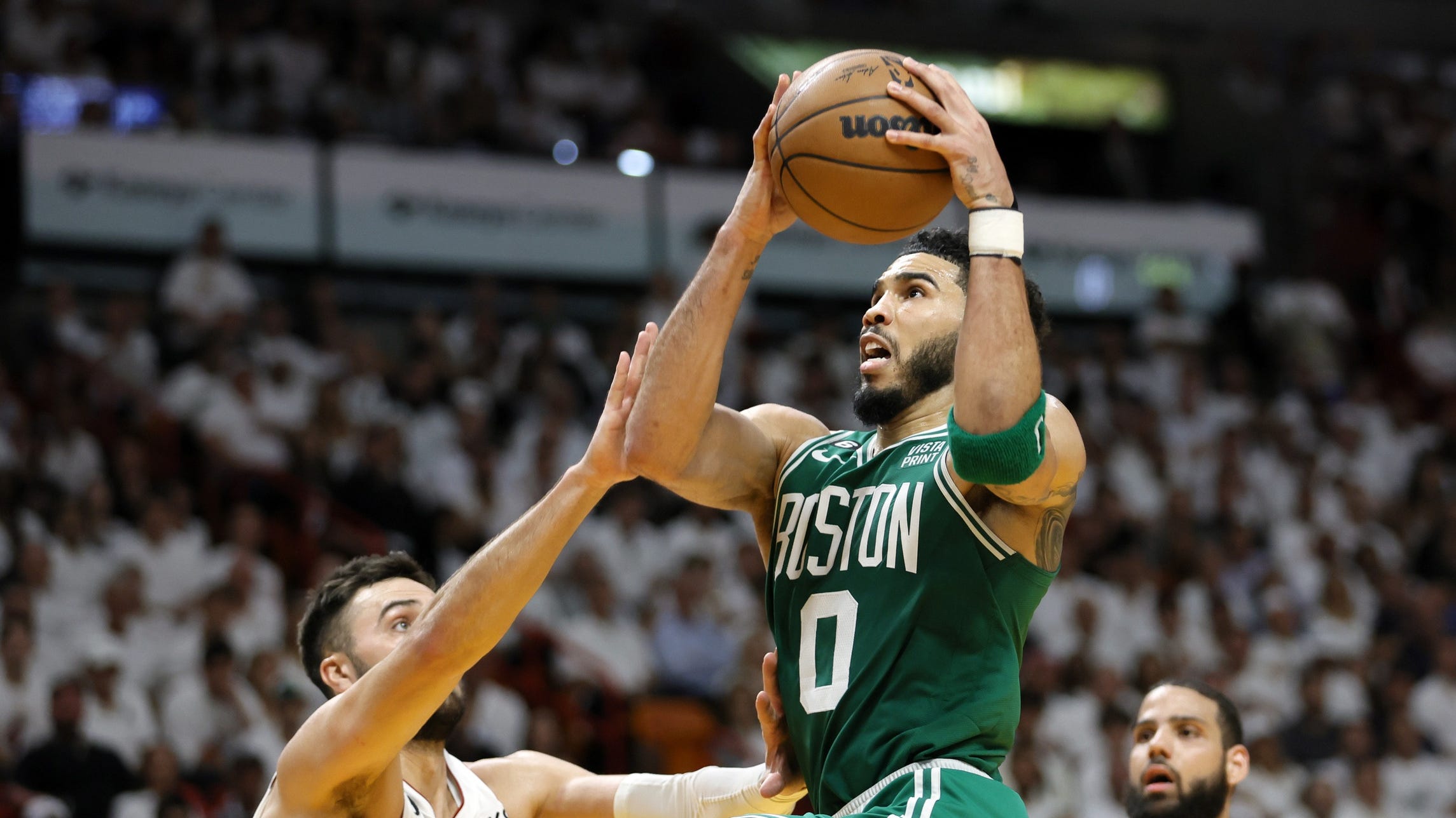 How Celtics were able to return to their dominant selves in second half of Game 4