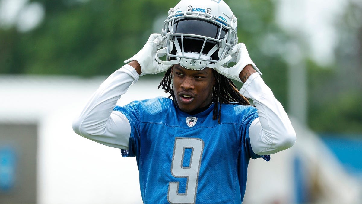 Jameson Williams trying to put drops, character questions in past