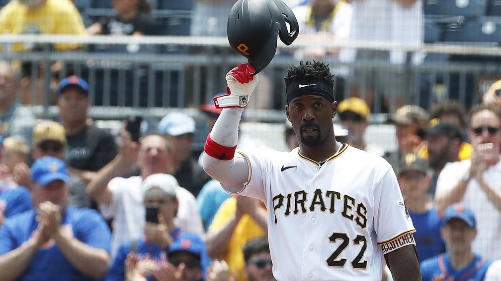 McCutchen gets rid of horrible feeling, reacts to 2,000 hits
