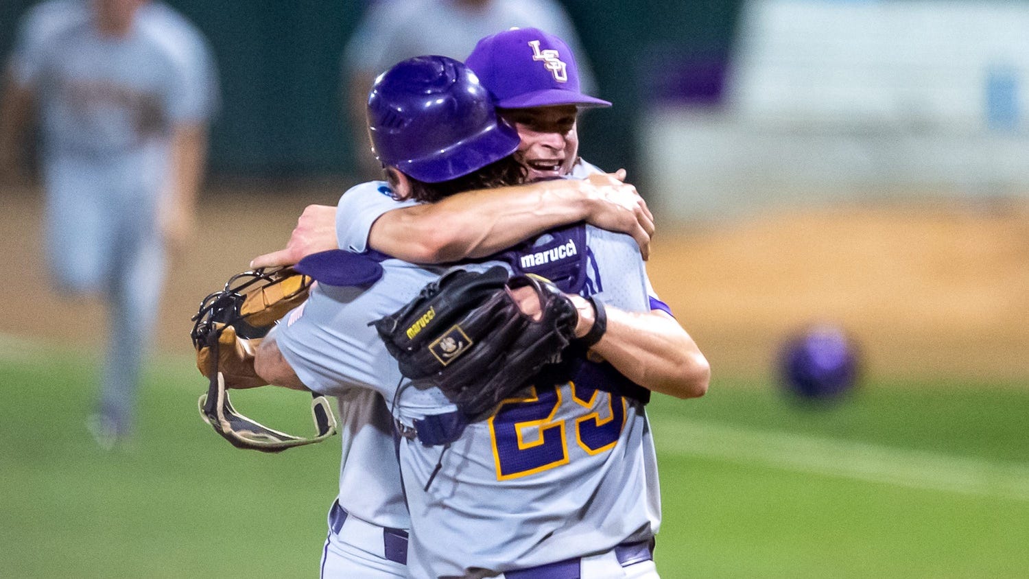 What Jay Johnson said after LSU punches ticket to CWS: 'That's special out there.'