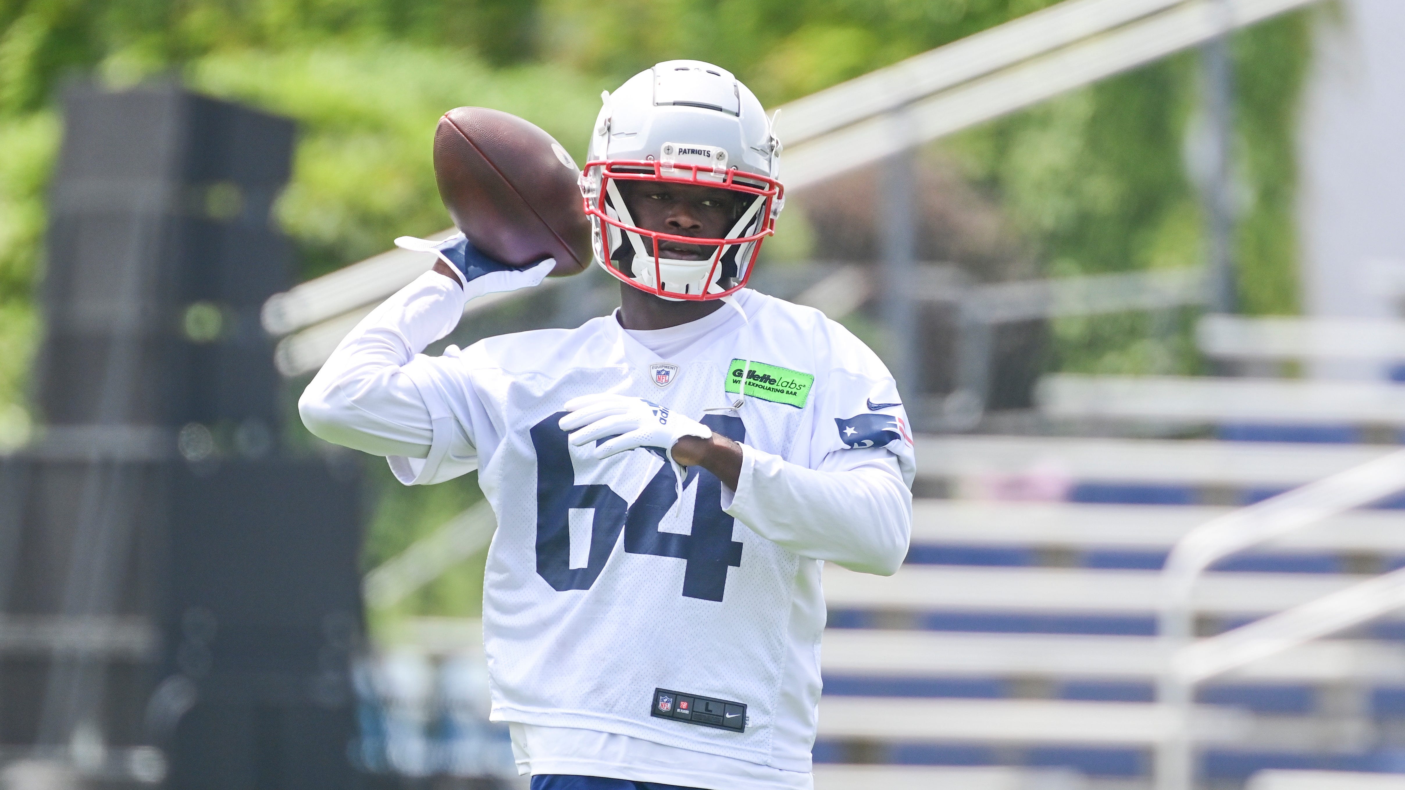 Patriots training camp notebook: 'Malik Mania' remains the story of New England's busy weekend