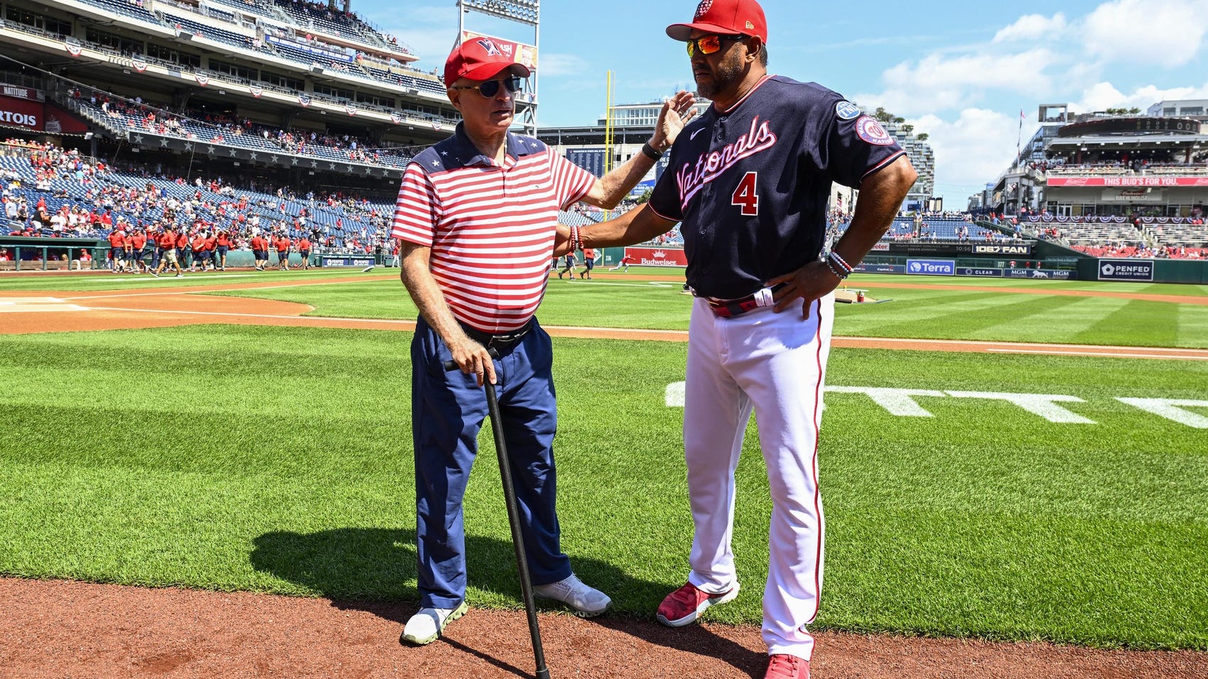 Nationals, manager Dave Martinez agree to contract extension