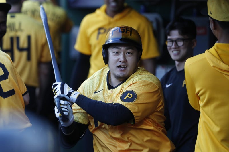 Ji Man Choi swinging sword