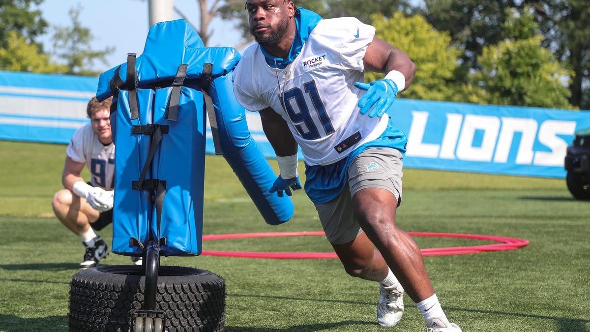 Finally healthy, Levi Onwuzurike ready to do damage: "Feels like I can play football now"