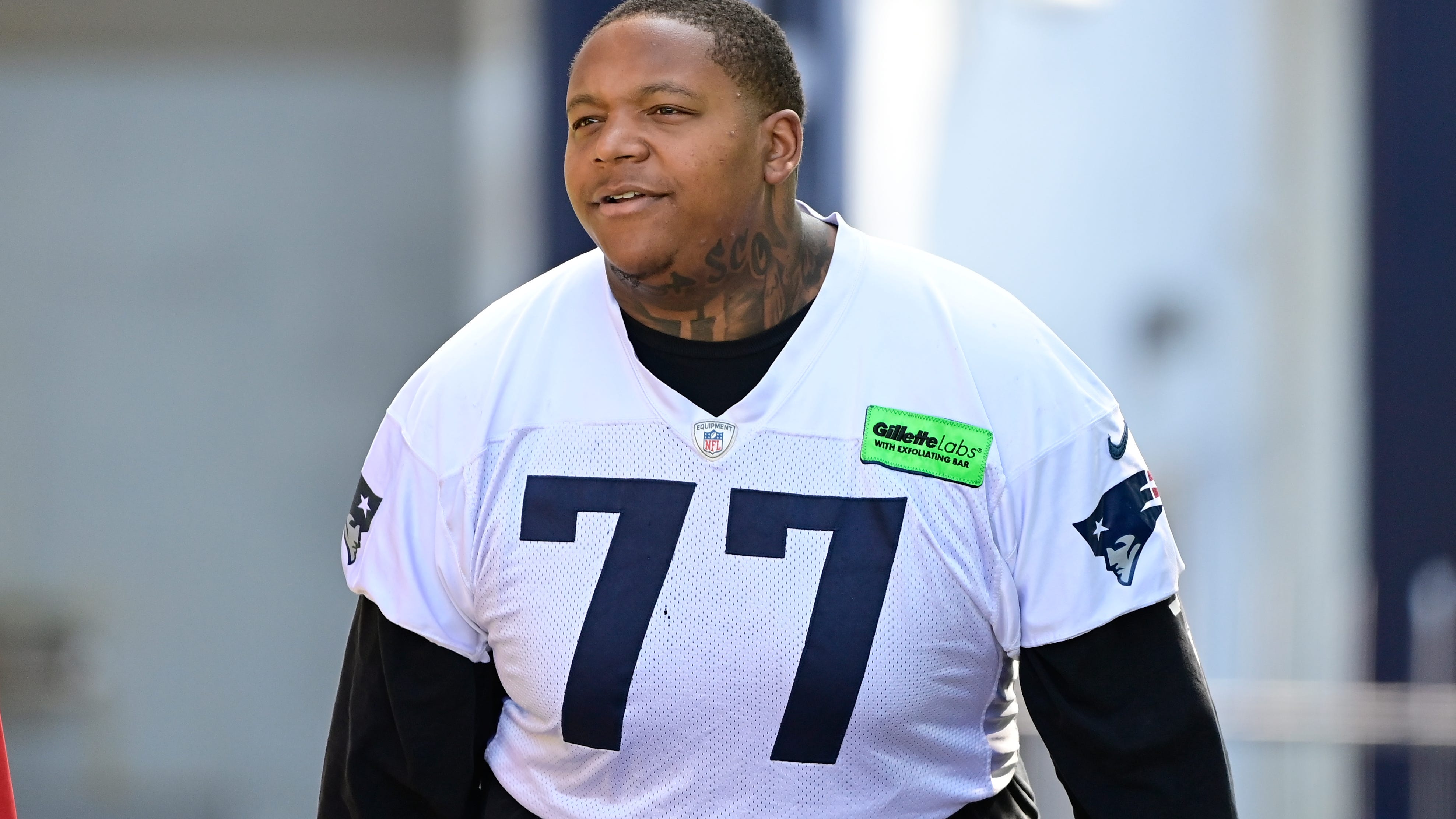 Patriots Practice Report: Trent Brown an ominous absence as Pats begin prep for Bills