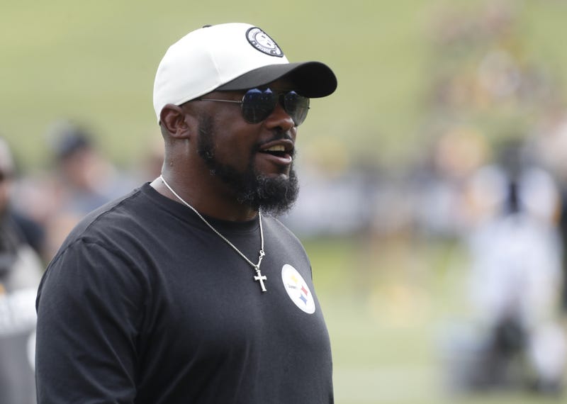 Pittsburgh Steelers head coach Mike Tomlin observes drills during training camp at Saint Vincent College. 