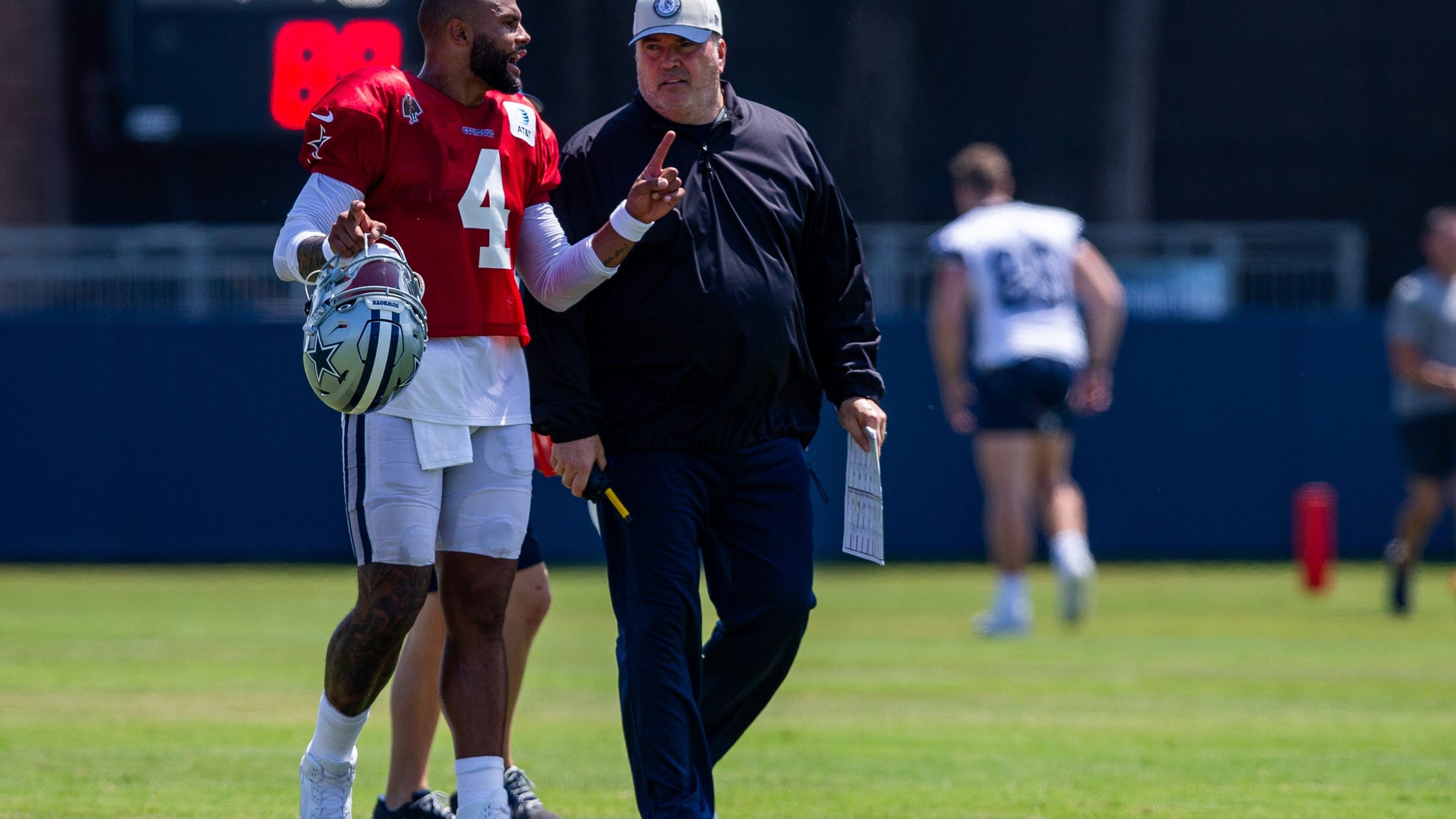 Cowboys HC Mike McCarthy on Dak vs. Diggs trash talk, why the offense isn't 'simpler'