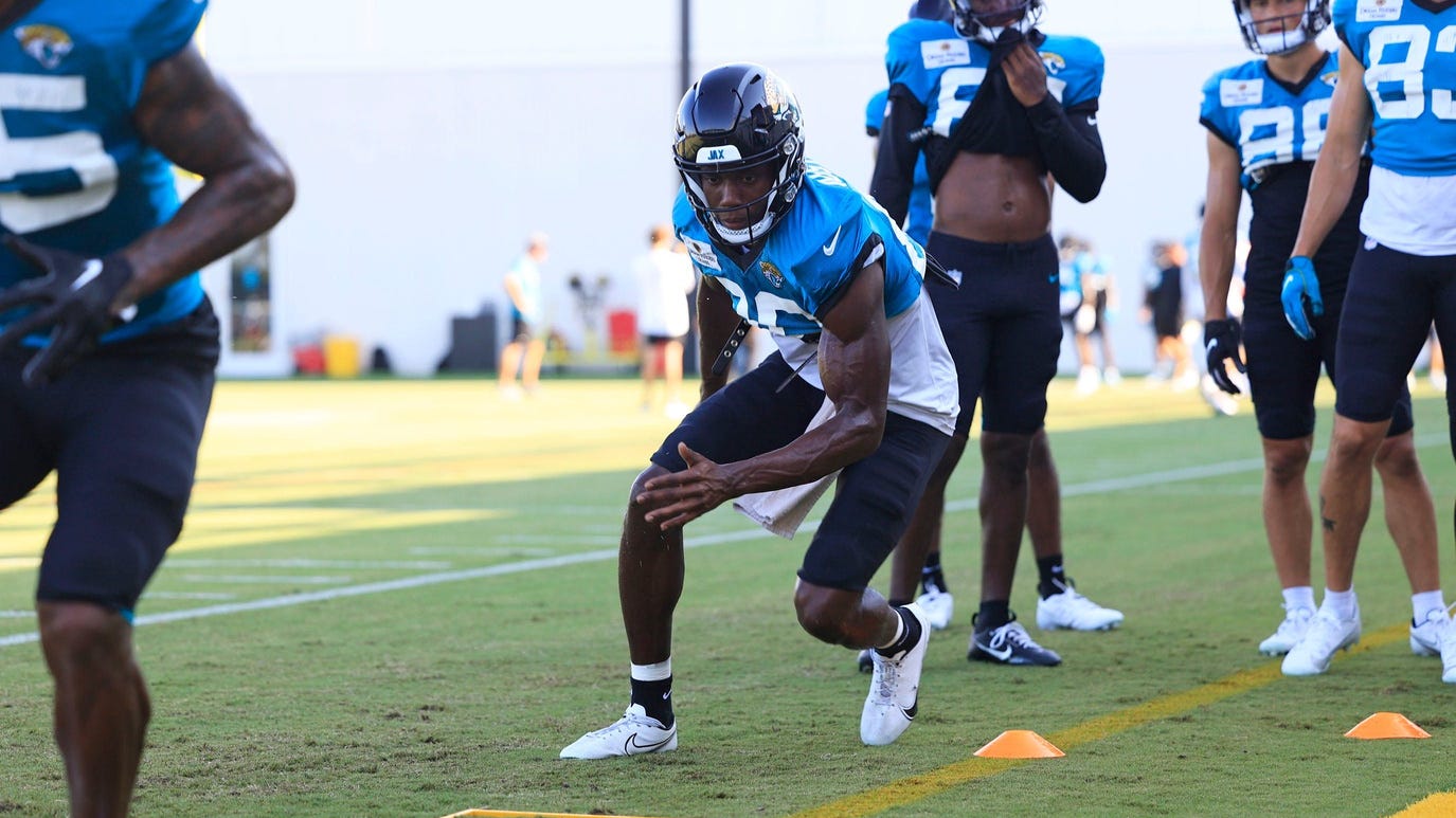 Saints sign former UFL standout WR ahead of 2024 training camp