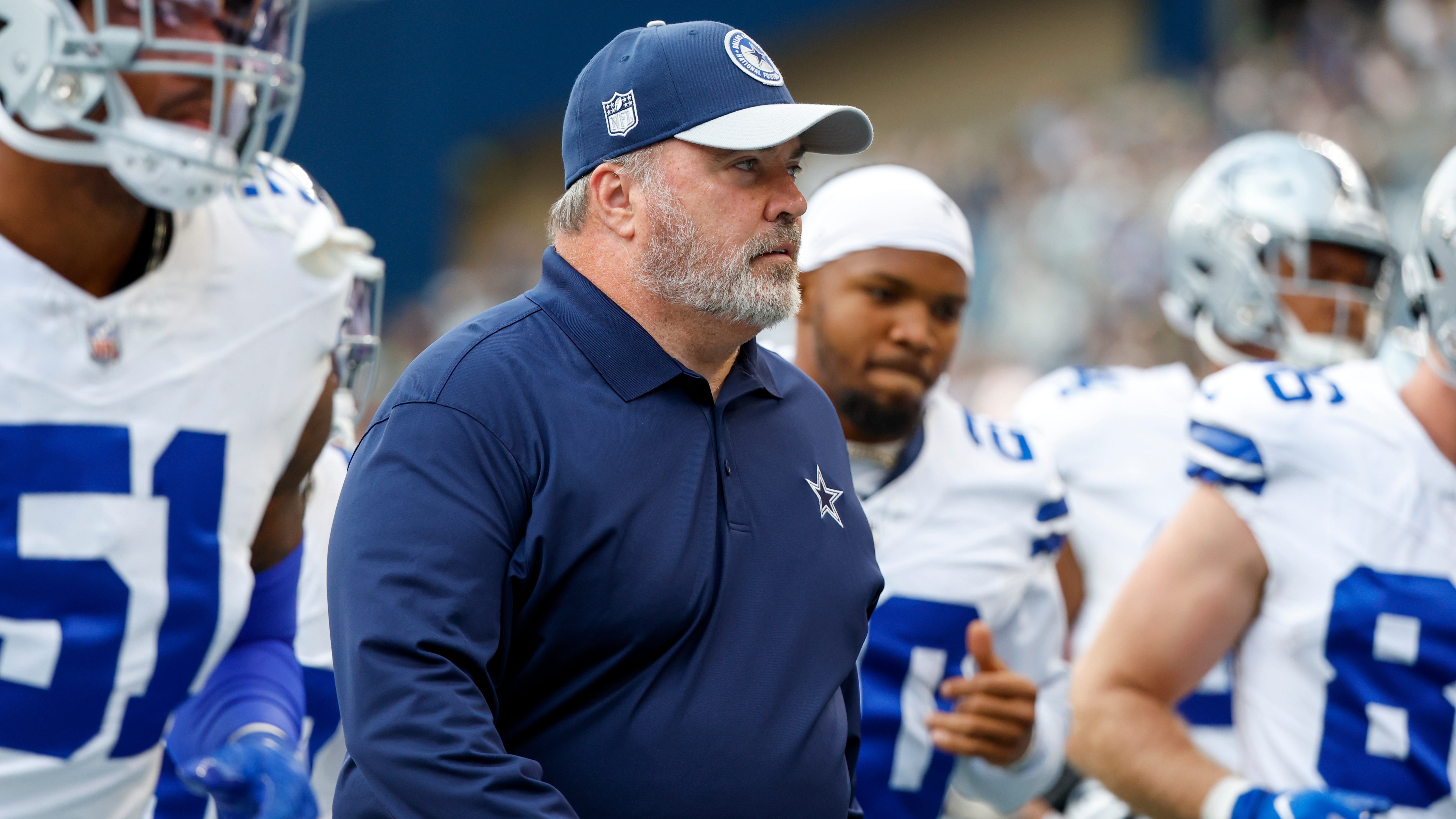 What defines a successful season for these Texas teams?