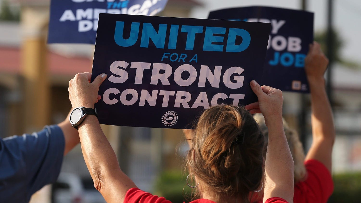 UAW President announces massive expansion of strike against the Big Three: 38 additional locations across 20 states