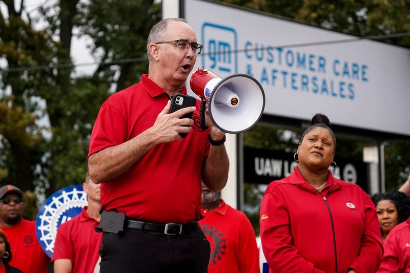 Shaw Fain speaks about UAW strike