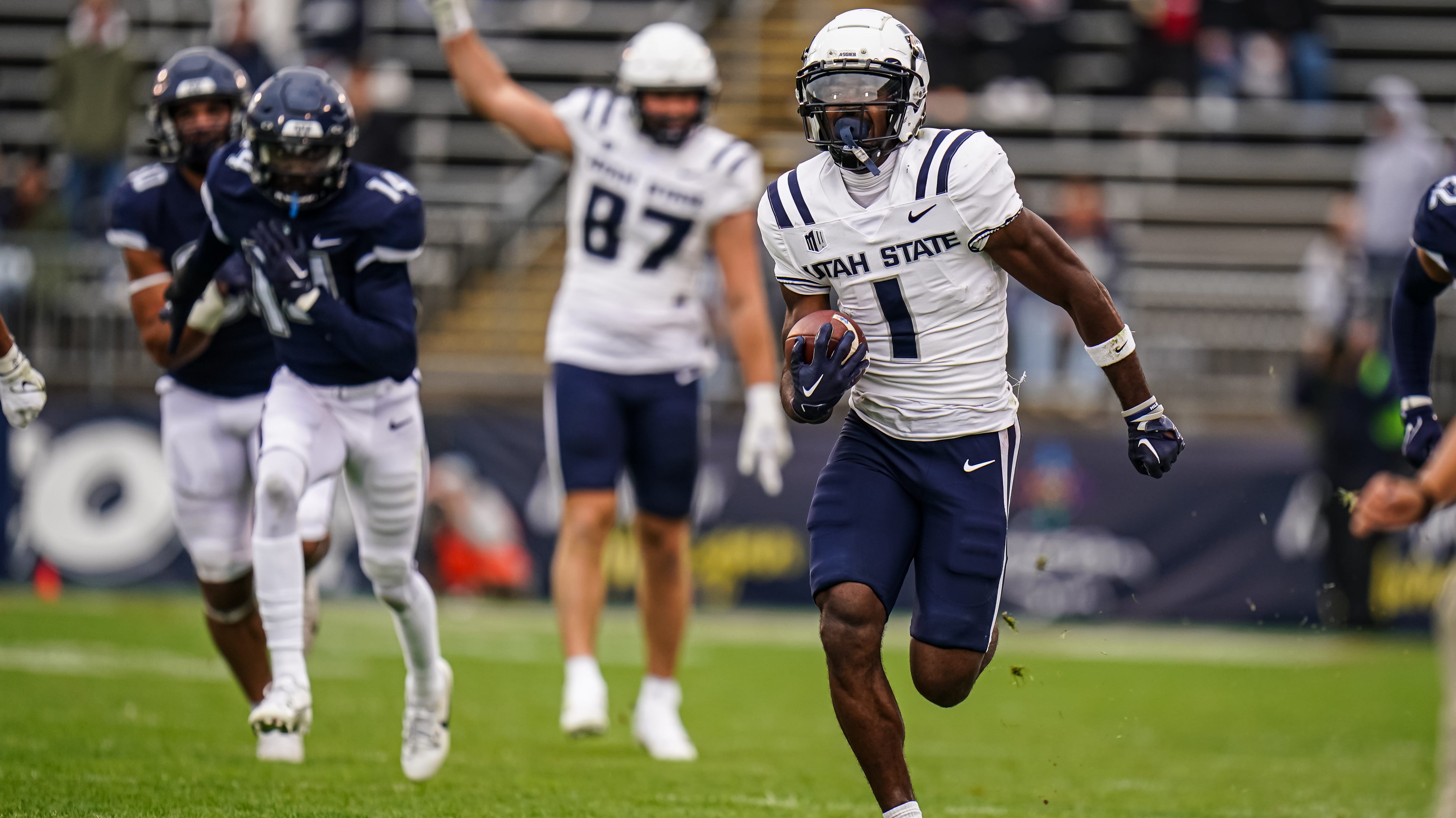 2025 draft profile: WR Jalen Royals