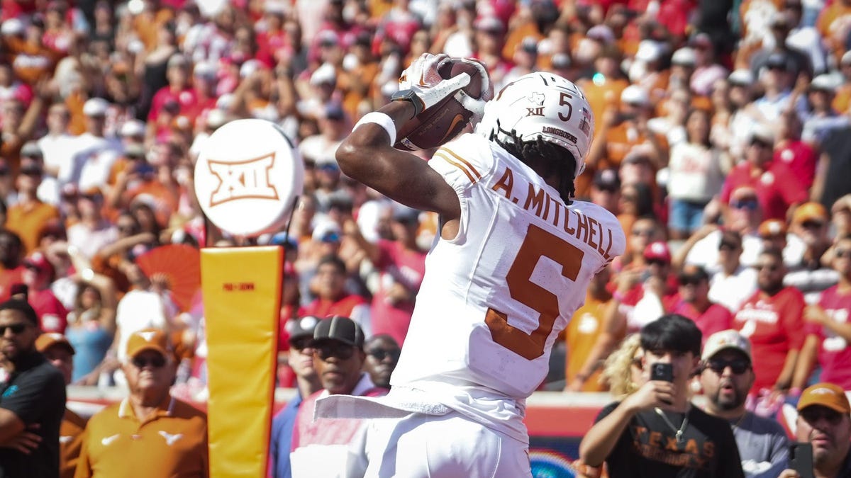 Post-Combine Patriots Mock Draft 2.0: Time to ‘weaponize’ the New England offense