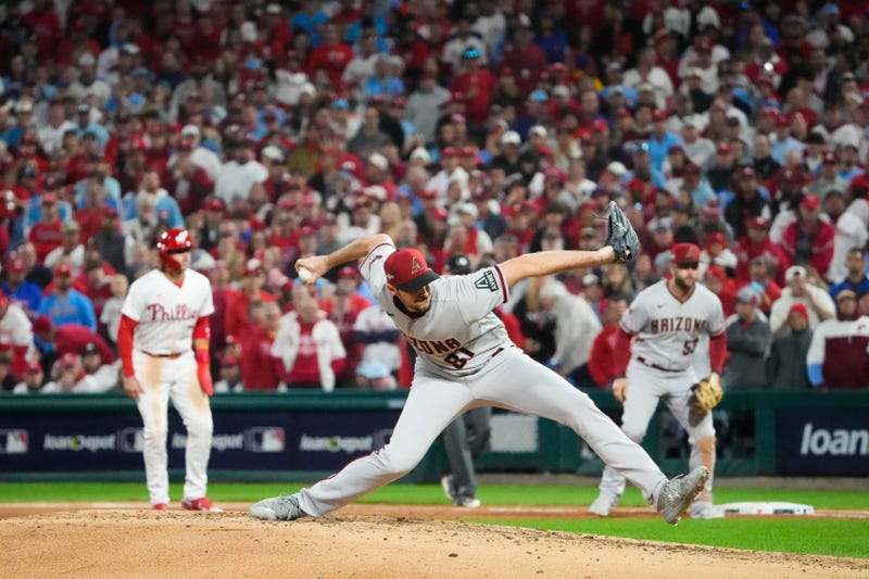 Arizona Diamondbacks relief pitcher Ryan Thompson pitches during the sixth inning against the Philadelphia Phillies.