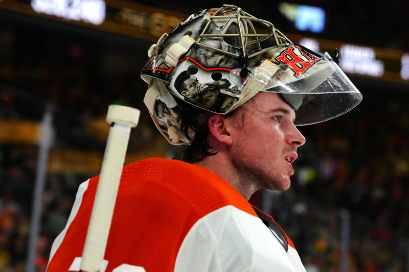 Flyers Goalie Carter Hart. 