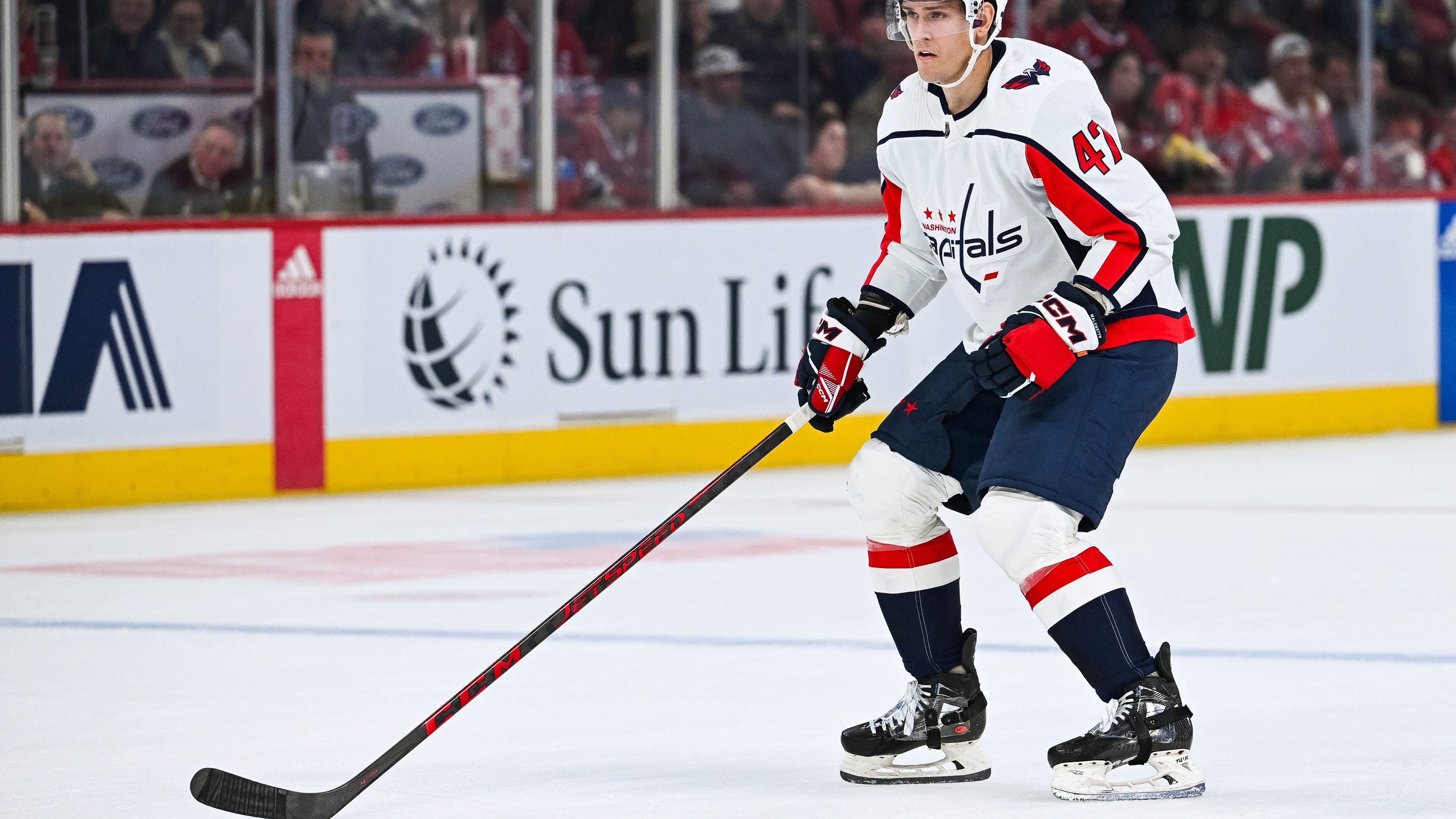 Sabres acquire forward Beck Malenstyn from Capitals