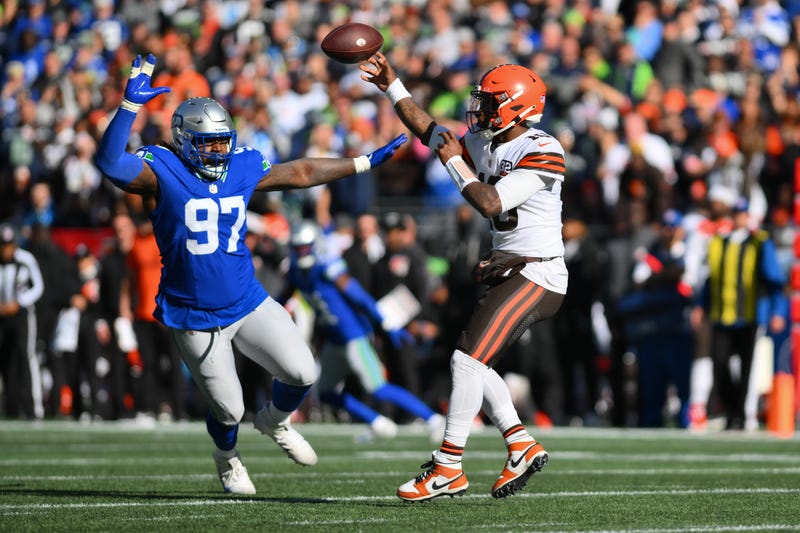Late Pick Dooms Browns With 24-20 Loss At Seattle