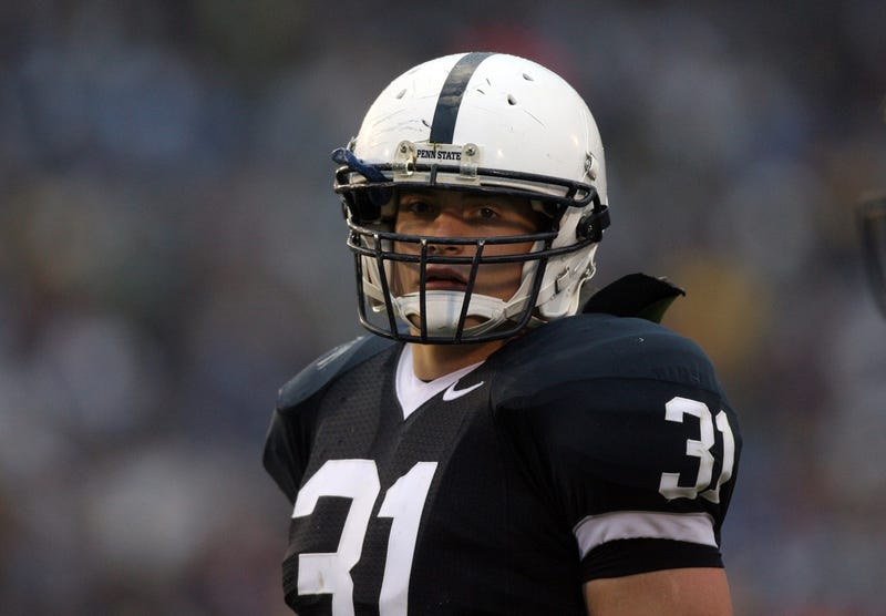 Paul Posluszny at Penn State