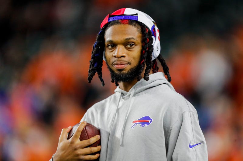 Buffalo Bills Safety Damar Hamlin Returns To Cincinnati