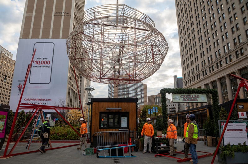 Red Kettle in Downtown Detroit