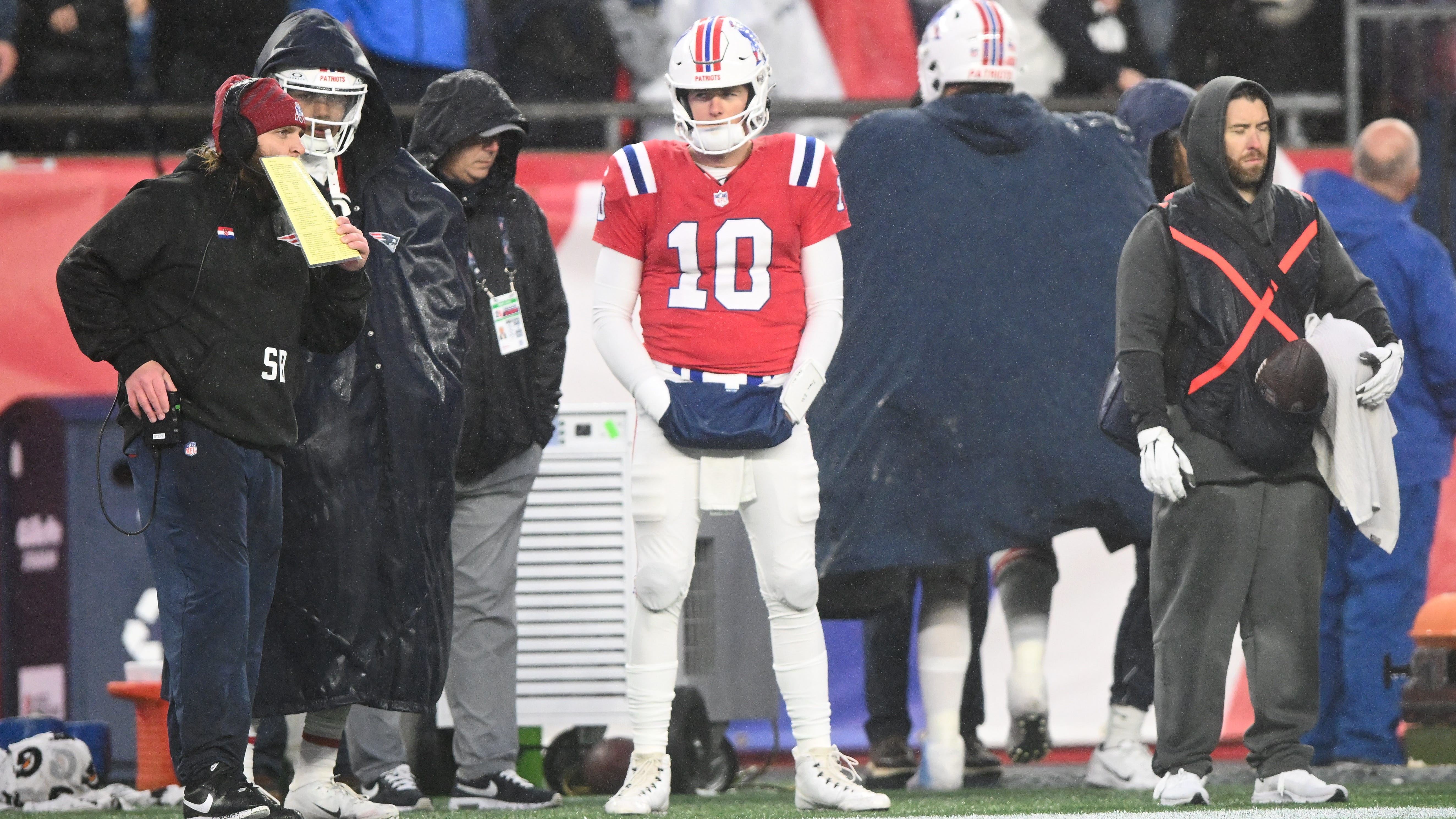 Devin McCourty puts Patriots organization at fault for Mac Jones' struggles